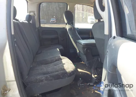 2004 Dodge Ram 1500 Slt/Laramie z USA, uszkodzony, nr VIN 1D7HA18NX4S533124